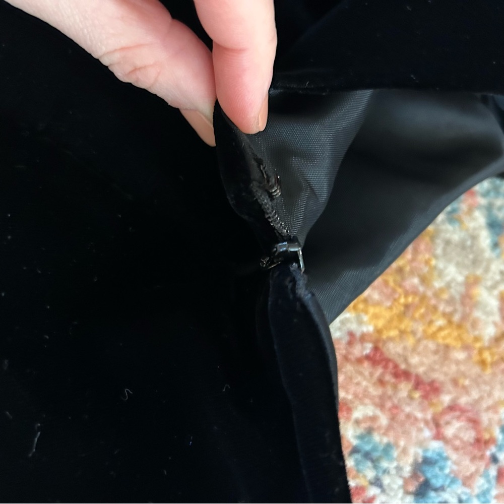 Vintage 1990s Scaasi Velvet Dress Size 10 - Picture 6 of 7